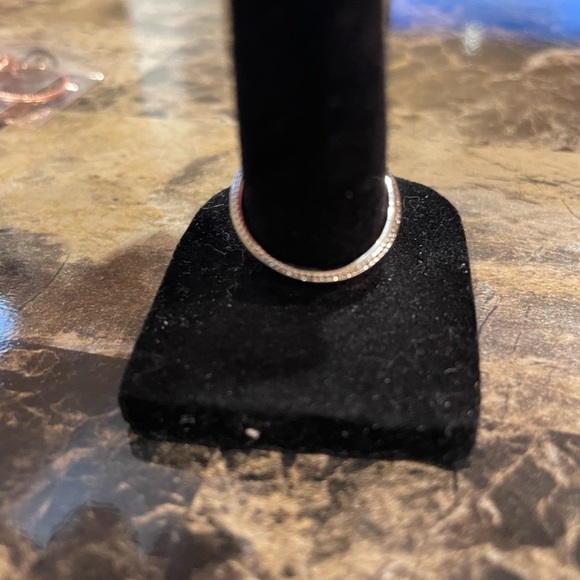 Bow Shaped Sterling Silver Ring 💍 Size 7 - Picture 6 of 10